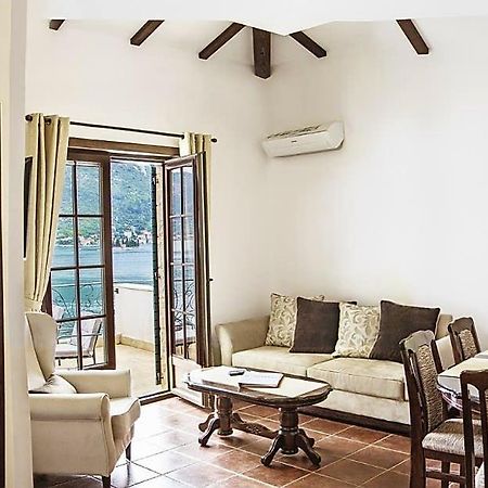 Apartments Boka Vista Каменари Экстерьер фото