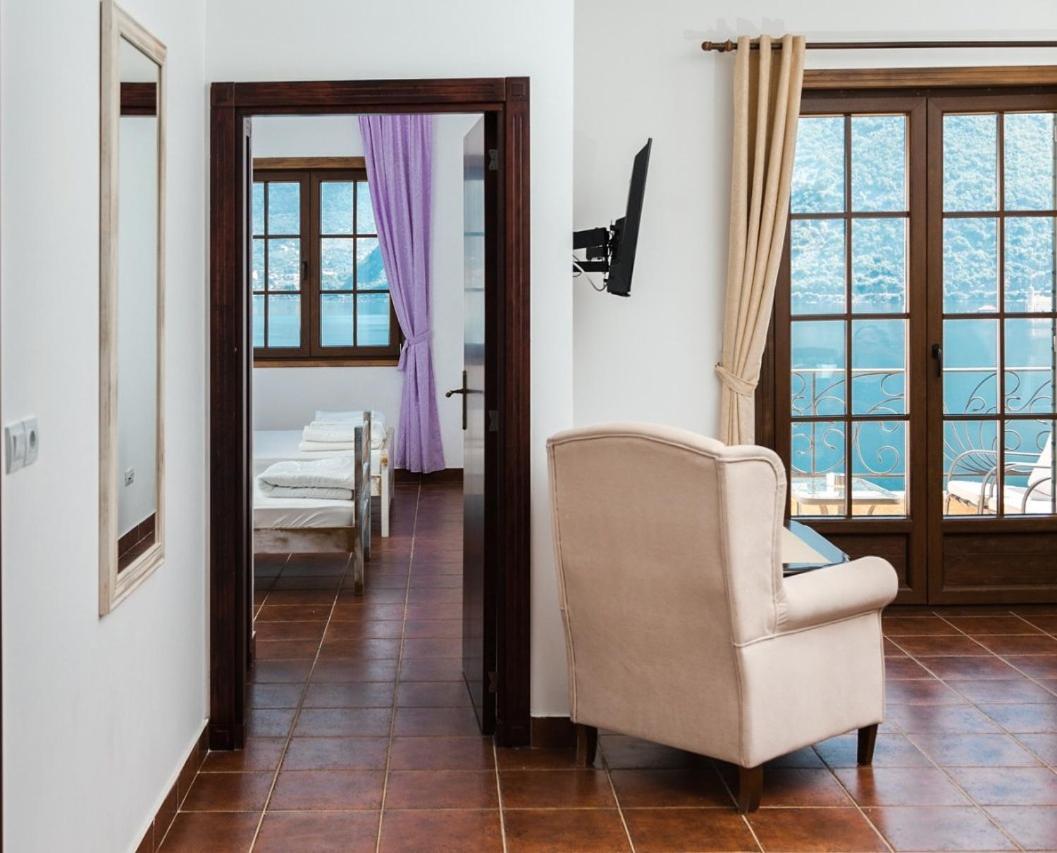 Apartments Boka Vista Каменари Экстерьер фото